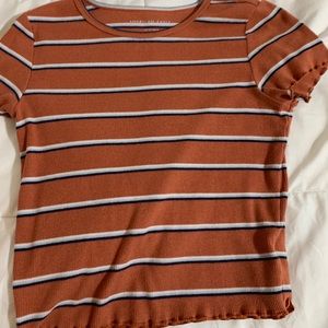 ruffled cropped t-shirt